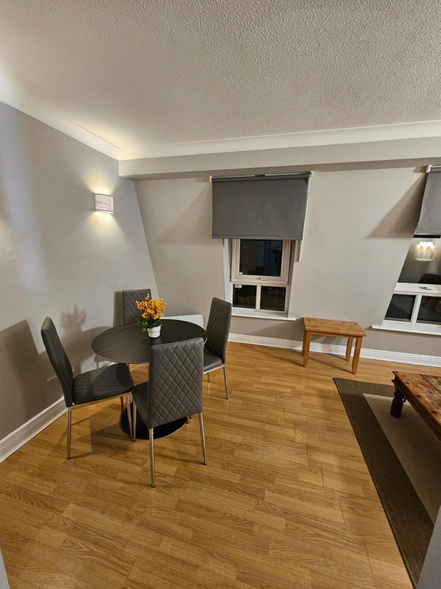 Apt Close To Temple Bar Apartment Dublin Exterior foto